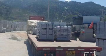 武威 芝麻白仿形路沿石，直形路沿石