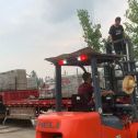 武威 黄金麻冰裂纹，地铺石装车
