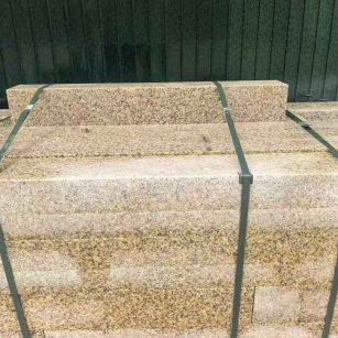 武威 黄金麻花岗岩石材机切面栏杆料半成品