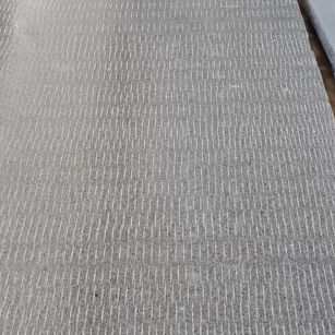 武威 芝麻灰花岗岩斧剁面，刀斩面