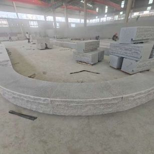 武威 芝麻白异形坐凳，自然面光面弧形加工