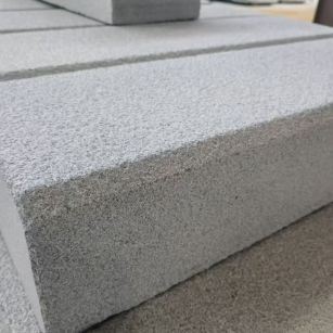 武威 芝麻灰荔枝面路沿石