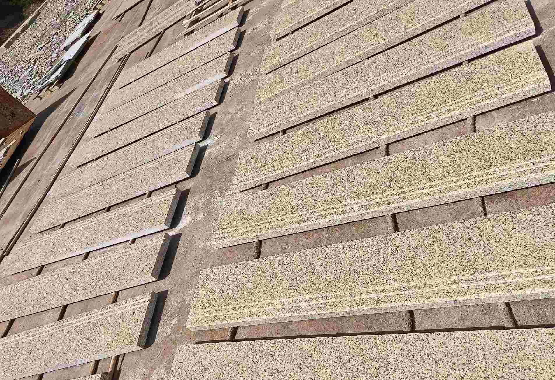 武威 黄金麻花岗岩光面楼梯踏步