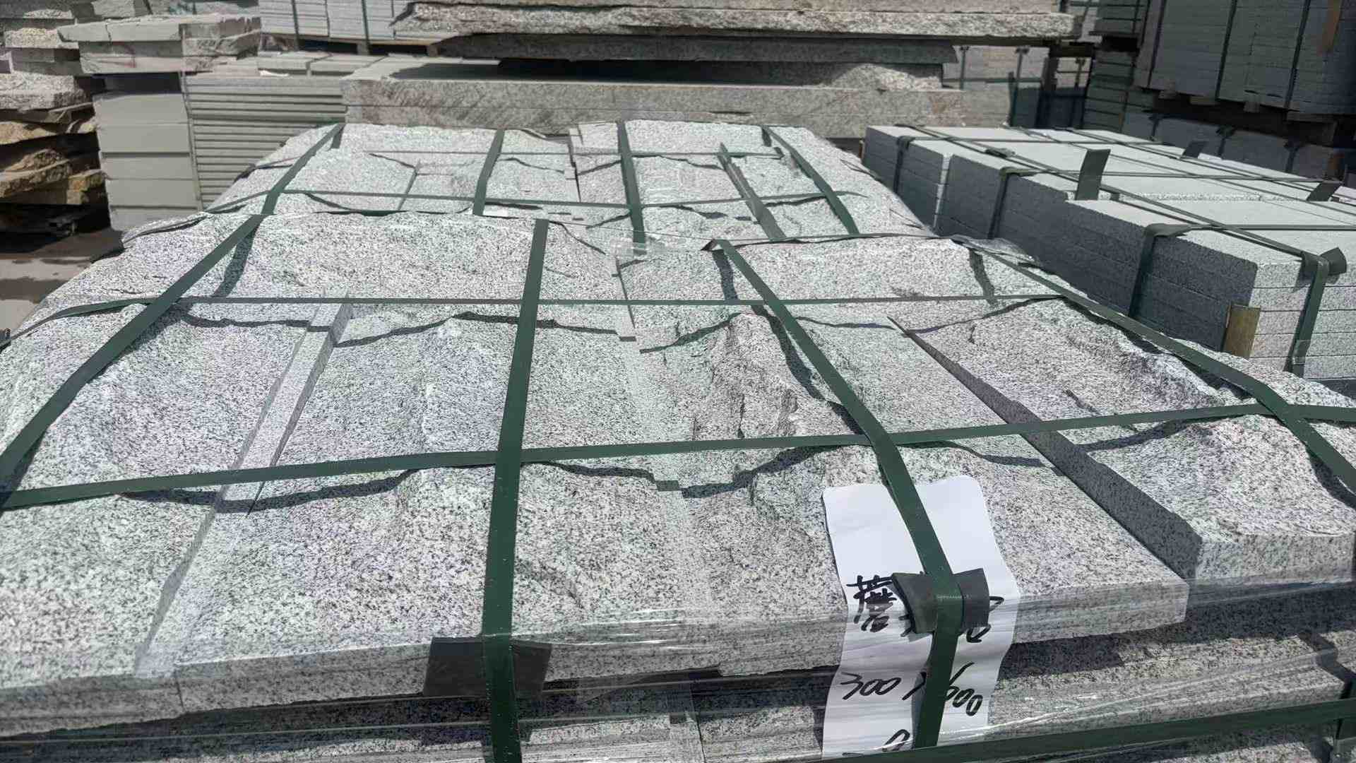 武威 芝麻白蘑菇石成品