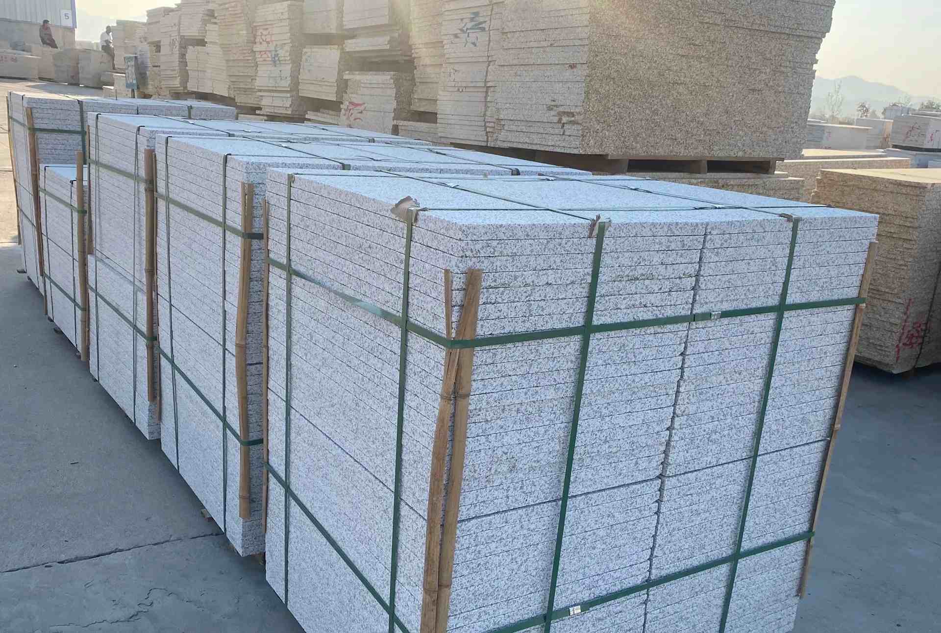 武威 白麻花岗岩荔枝面地铺石