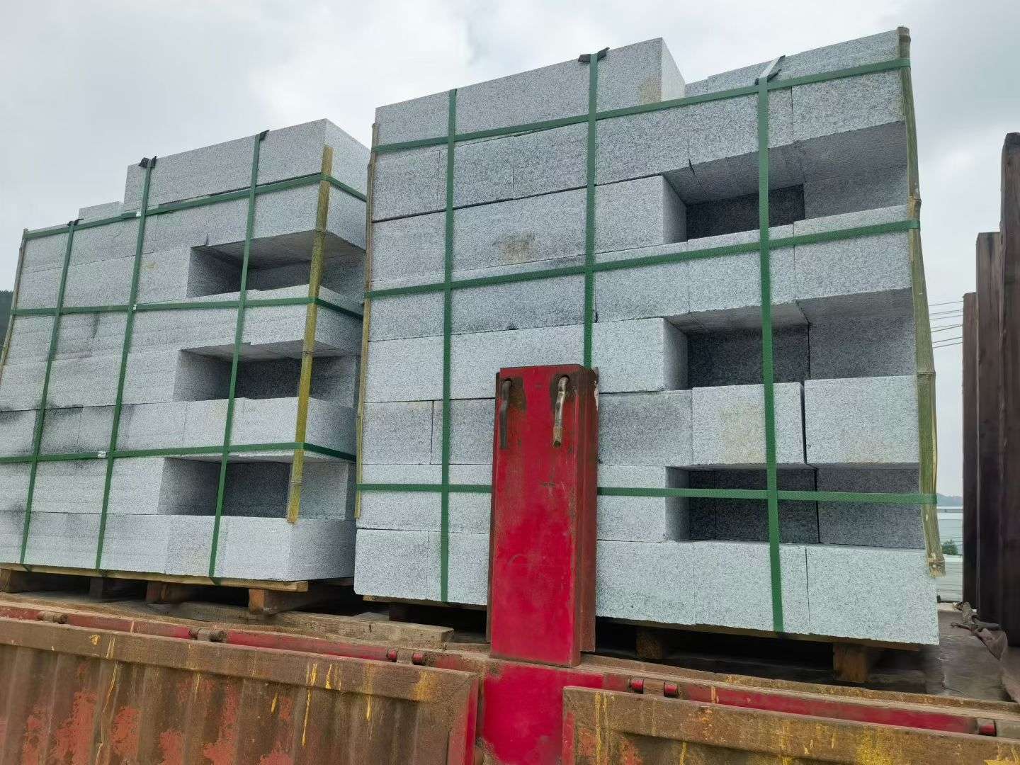 武威 芝麻白花岗岩路沿石，平石，路侧石，马路牙子，路缘石，立缘石，平缘石等